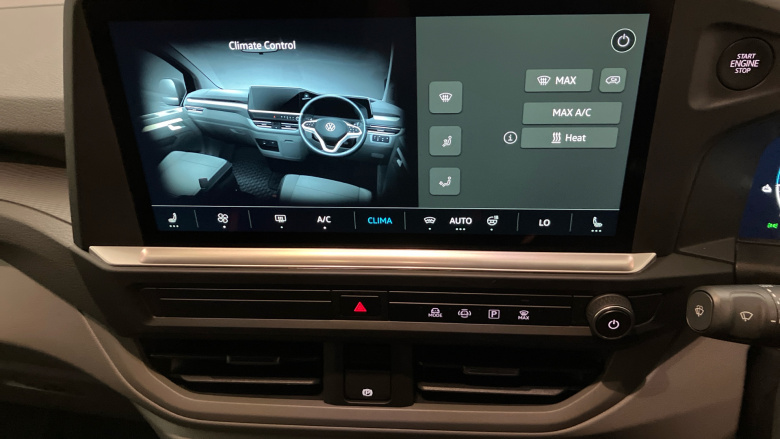 Volkswagen Transporter T32 Lwb Electric 160kW 65kWh Commerce Pro Kombi Van Auto